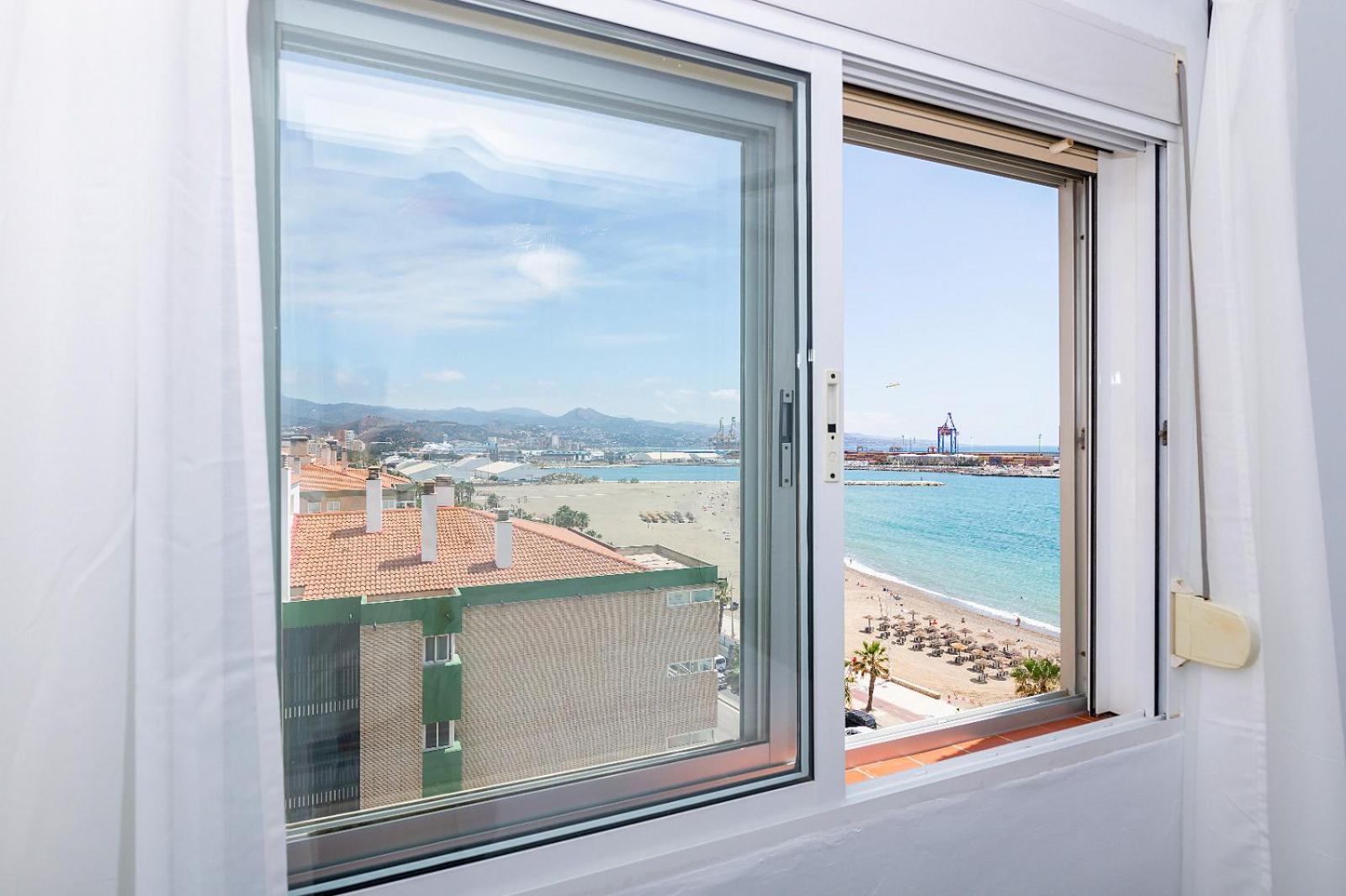 Impresionante Vista Al Mar - Elegante Apartamento Малага Экстерьер фото